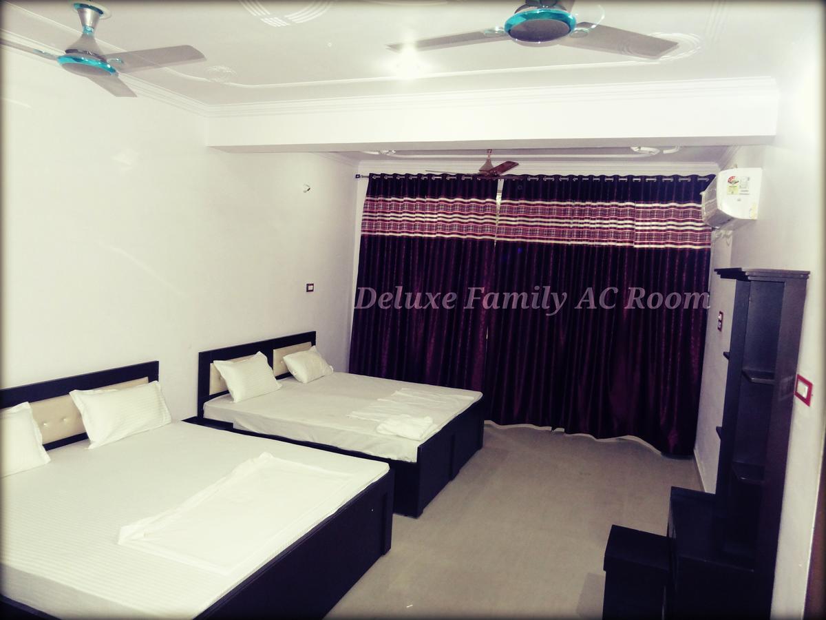 The Royal Hotel Chhatarpur Eksteriør bilde