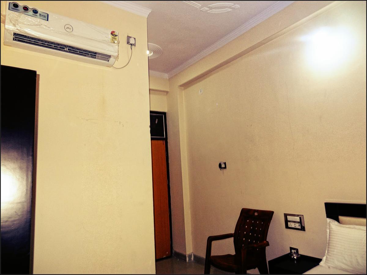The Royal Hotel Chhatarpur Eksteriør bilde
